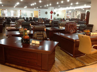 华燕天成 匠心打造卓越办公空间，引领智能环保办公家具新风尚